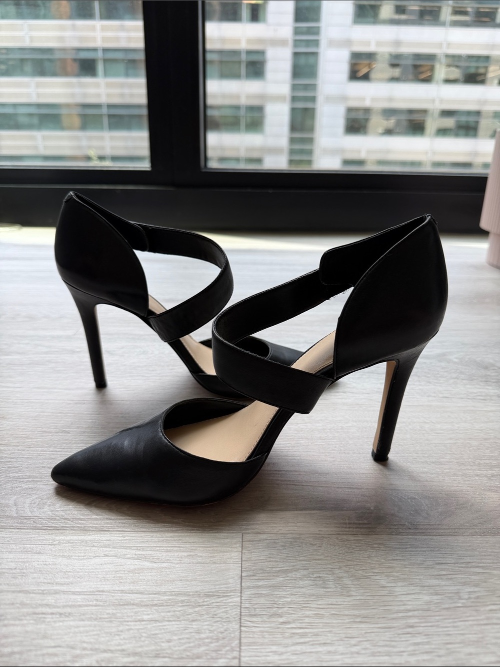 Vince Camuto Black Pointed-Toe Strappy Stiletto Heels - Picture 4 of 6